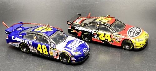 2009 Jeff Gordon #24 + Jimmie Johnson #48 SET ORNAMENTI AUTO PRESSOFUSI VACANZA (2) - Foto 9 di 14