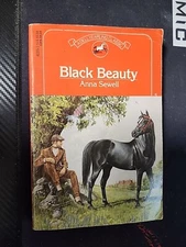 Black Beauty by Anna Sewell (Digest Paperback)