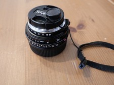 Voigtlander Color Skopar 35mm F2.5 MC Leica Lens With Lens keeper,  rear cap.