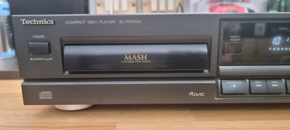 🎵 Lettore CD Technics SL-PG200A – Qualità e Affidabilità 🎵 - Immagine 2 di 4