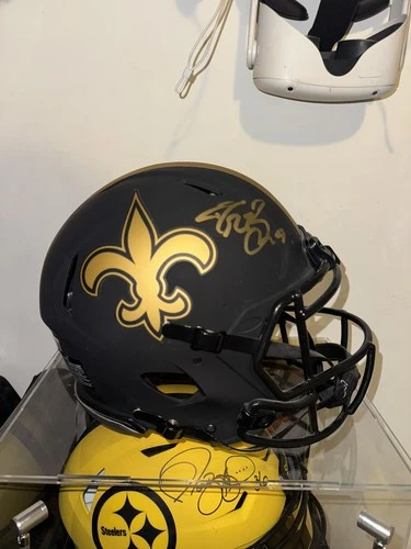 Drew Brees Autographed Full Size Authentic Helmet Beckett Authenticated  Saints
