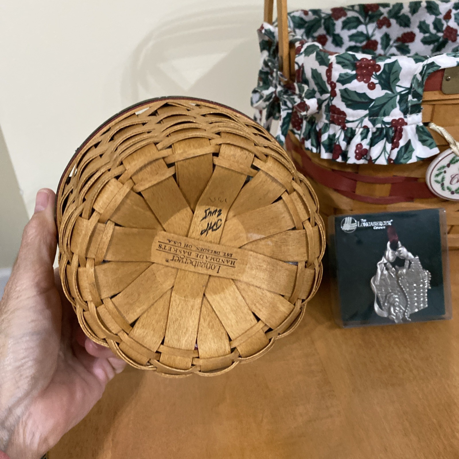 Longaberger 1995 Hostess Evergreen basket Combo Cranberry and Holiday Helper