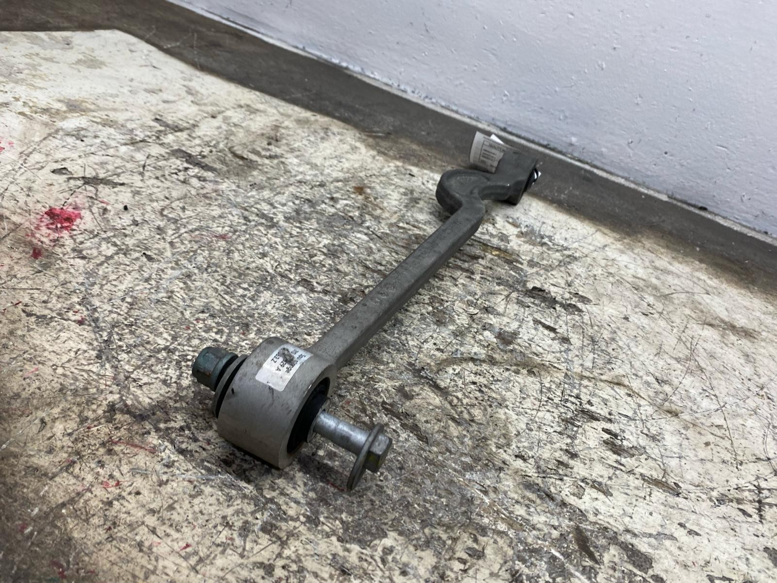 Bentley Mulsanne 2010-2020 Rear Right Inner tie rod P/N 3Y0501531