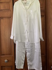 Inner Most 2-pc. Pajama Set Women s LARGE Ivory Pants Long Sleeve Top