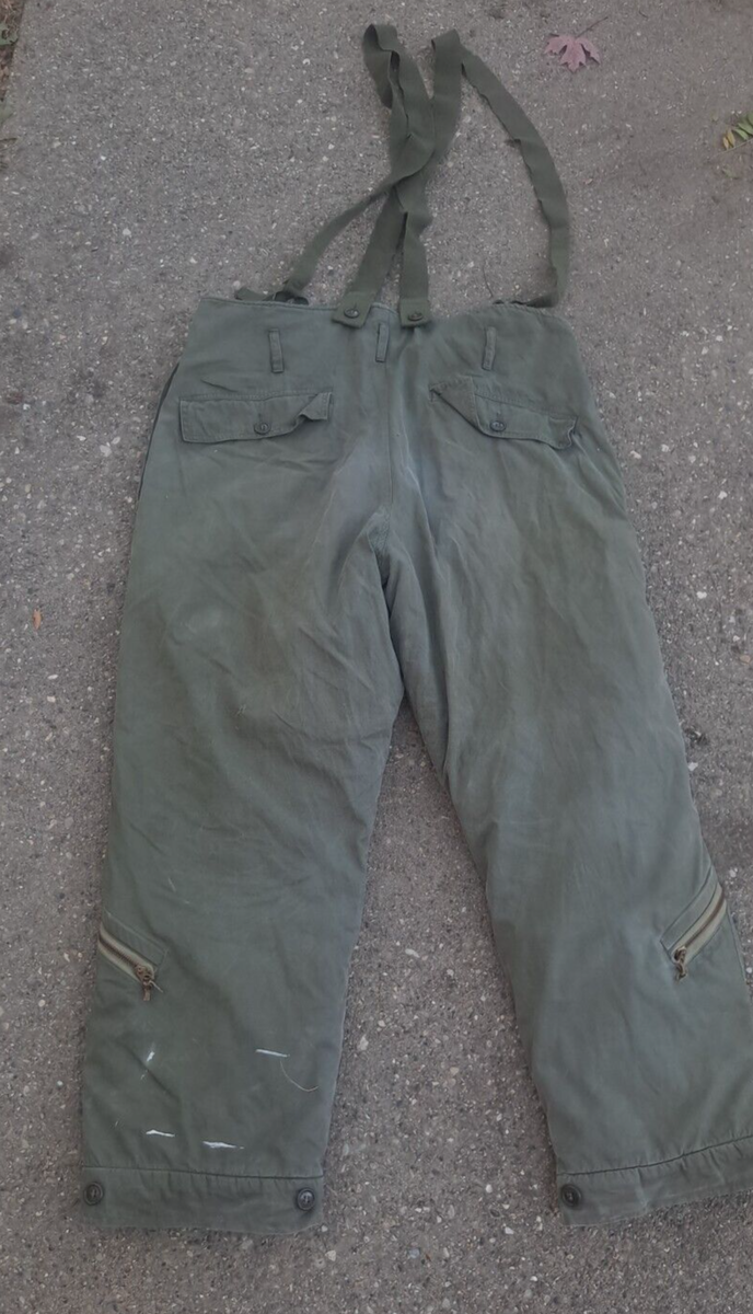 Type A9 Air Forces US Army Military Flight Pants size 42 Type A9 Air Forces US Army Military Flight Pants size 42