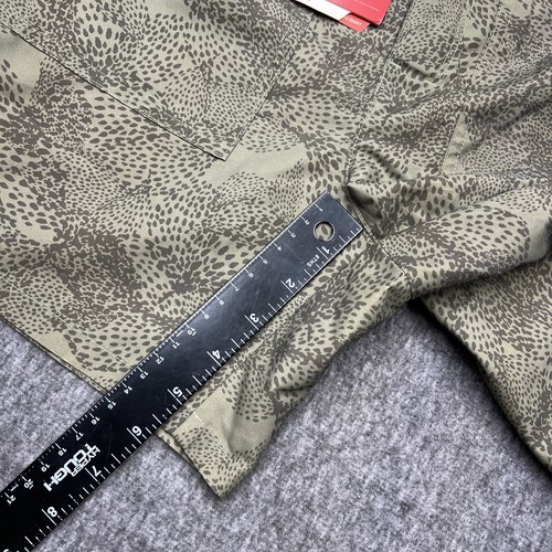 THE NORTH FACE Girls Shorts Sz L Amphibious Green NWT - Picture 5 of 6