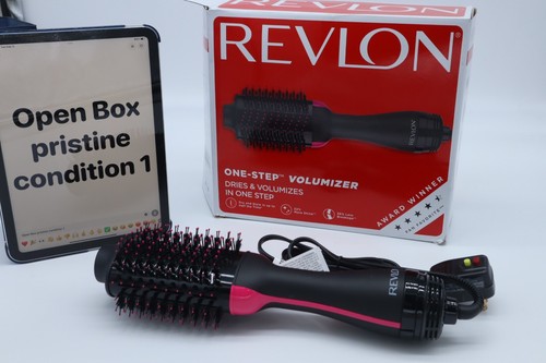š„REVLON One-Step Volumizer Hair Dryer and Stylerš„ - Picture 3 of 9