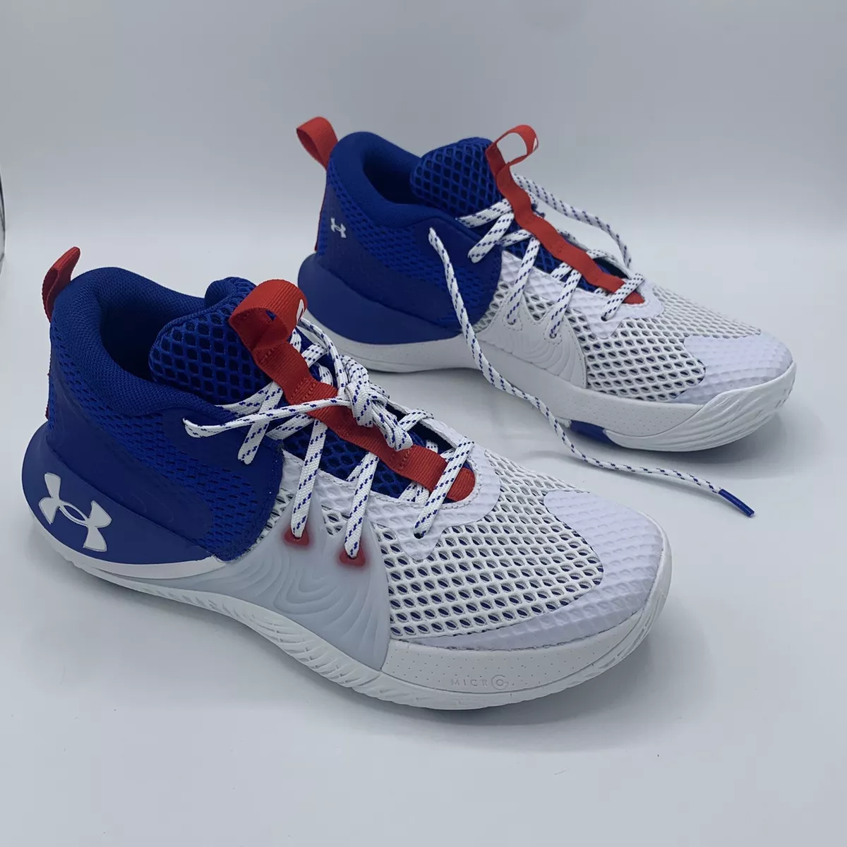 Under armour red sale and white shoes