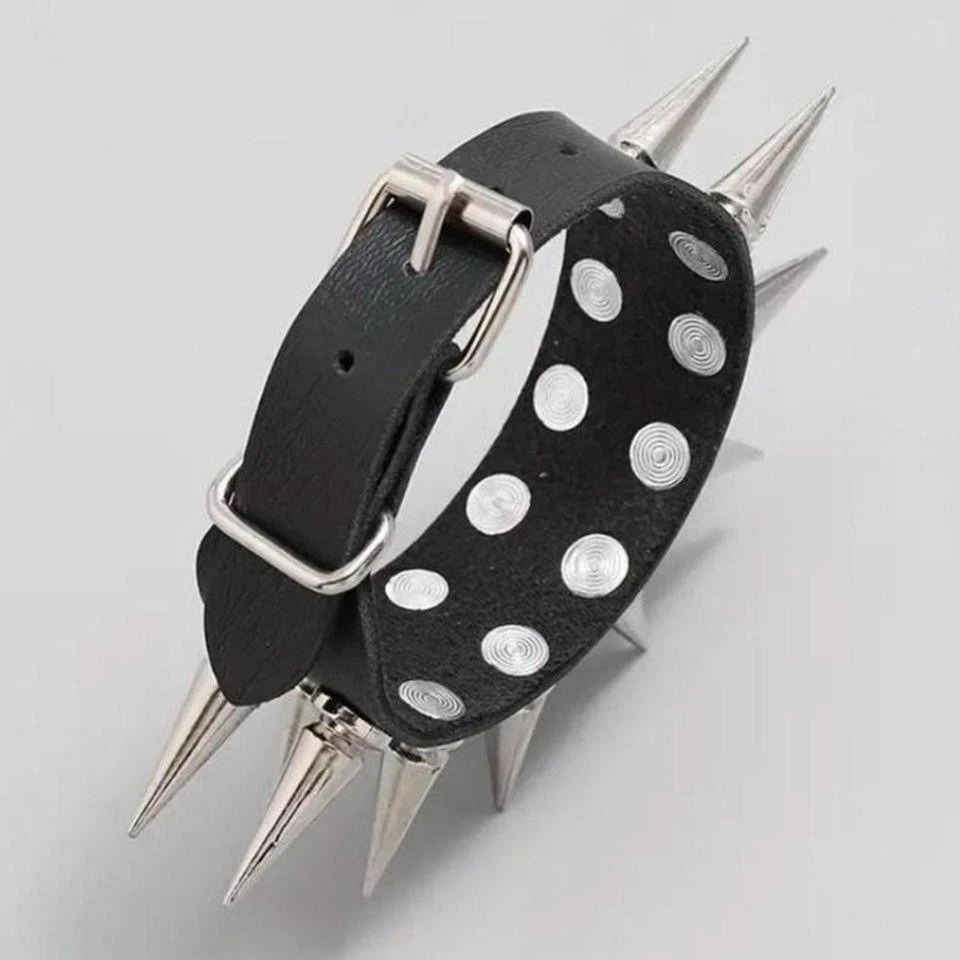 Extra Spiked 黑色和银色 Pu 皮革朋克哥特手链 emo Grunge Rock — 第 4/4 张图片