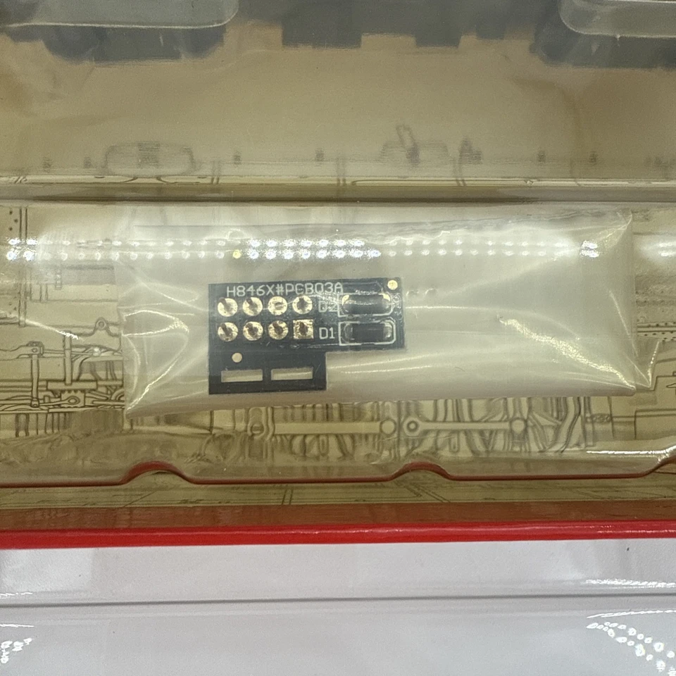 Spectrum 84610 HO Peter Witt Street Car San Francisco Municipal Railway Lights  - Image 4 of 4