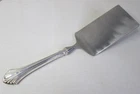 FRENCH REGENCY by Wallace Sterling Handle  FOOD LIFTER 4+oz