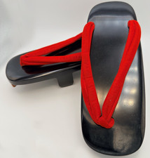 Vintage Japanese Black Lacquer Geta Sandal Red Velvet Hanao Wooden Platform Shoe