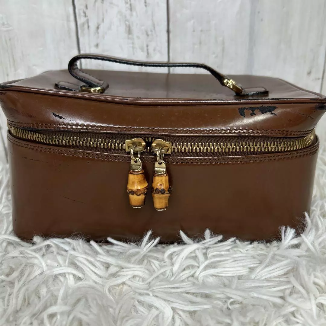 Pochette cosmétique GUCCI Vanity bambou cuir verni marron occasion excellent + authentique