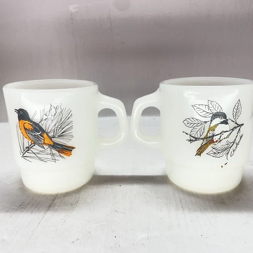 2 Vintage Anchor Hocking Fire-King 9oz. "Song Bird" Stacking Mugs Cardinal