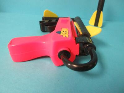 Awesome Vintage Kenner 1992 NB-1 Missile Blaster Arrow Gun W/3