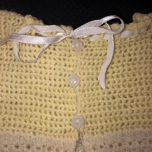 Sweet Vintage 50s Hand Crocheted Baby Sweater Infant Yellow Cream Buttons Ribbon - Picture 3 of 10