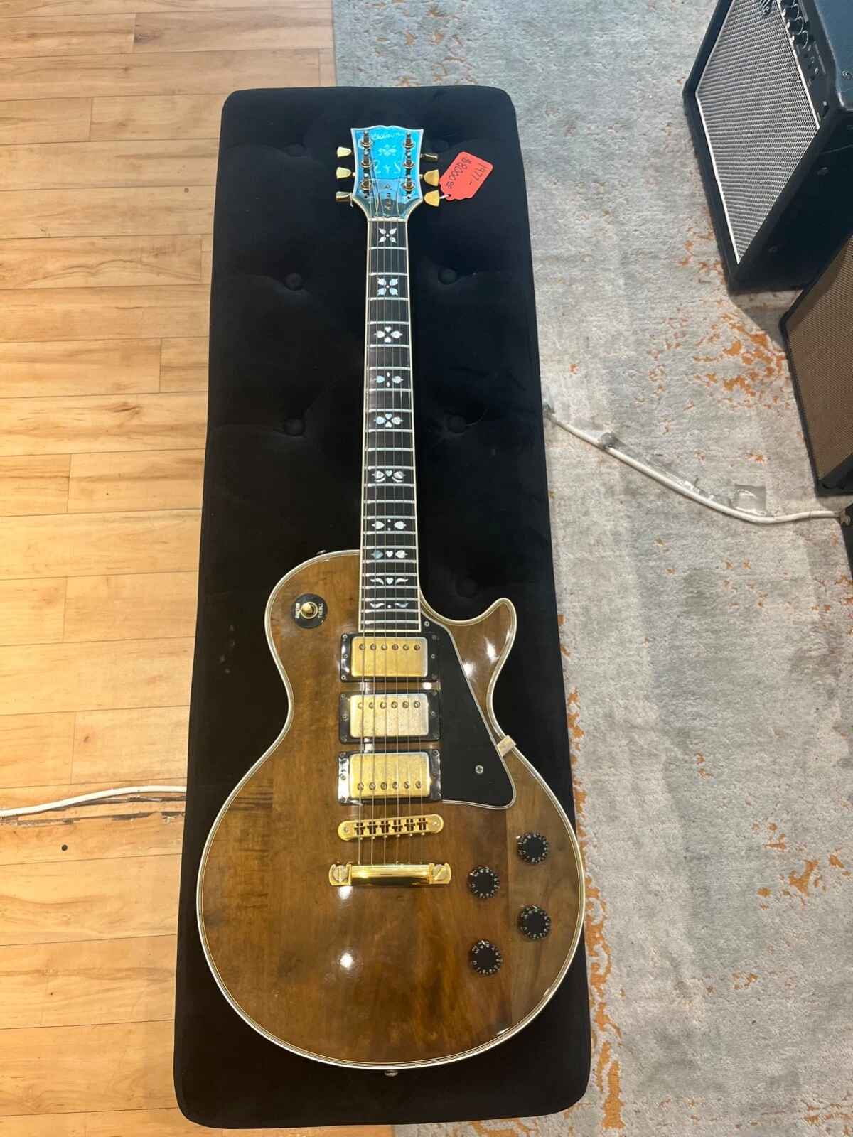 Picture 2 of 17
