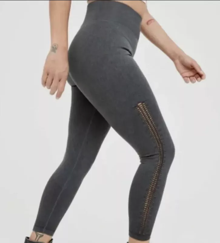 Aerie Offline 7 8 Ribbed High Rise Seamless Leggings Side Braided Sz S Gray NWOT