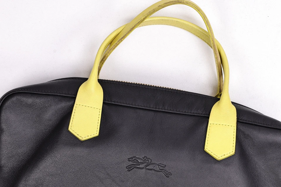 LONGCHAMP Paris Bolso de Mano Expandible Cuero Liso Negro Amarillo Francia Foto 3 de 4