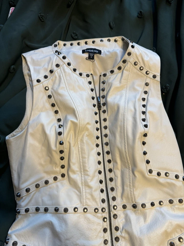 Bebe Ari Blanco Cuero Tachonado Sin Mangas Cremallera Vestido Mujer S Noche Fiesta Foto 3 de 3