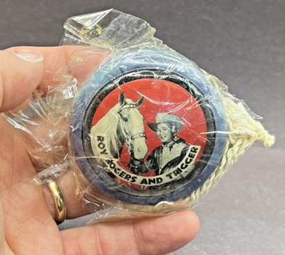 Vintage Roy Rogers & Trigger Purple Yo-Yo Double R Bar Ranch Roundup King