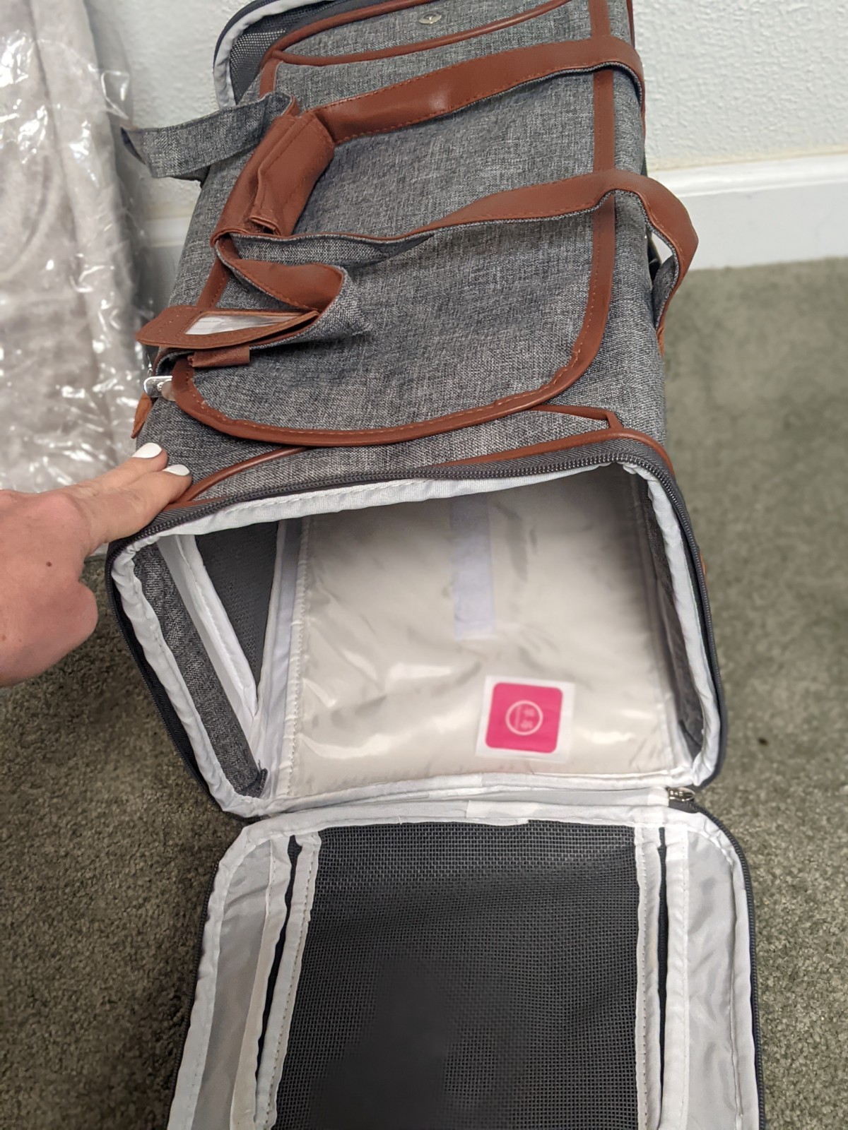 Portable Pet Travel Carrier Bag for Dogs and Cats