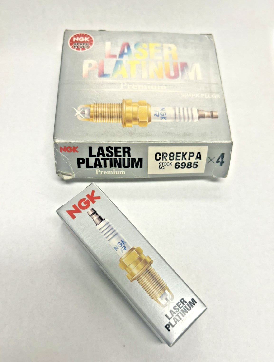 NEW NGK Spark Plug CR8EKPA Pack of 4