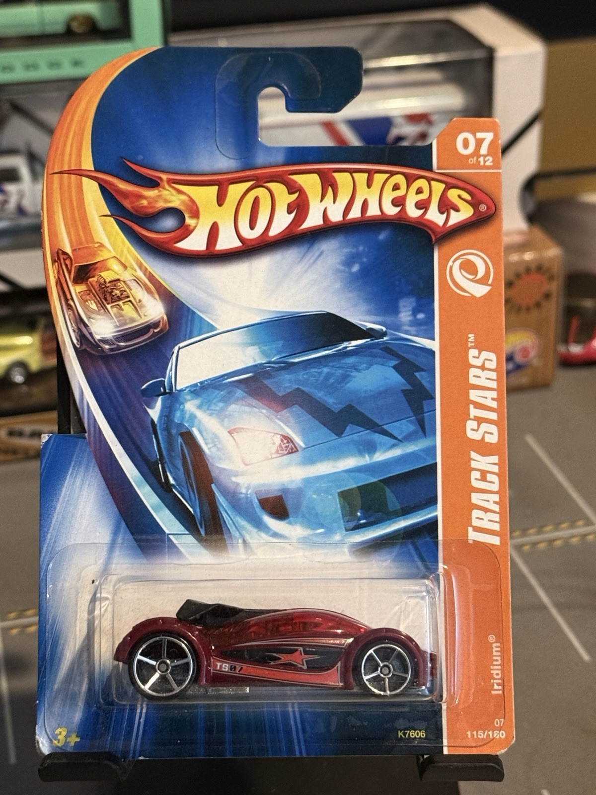 Hot Wheels Track Stars 2007 Iridium Red K7606  115/156 Long Card