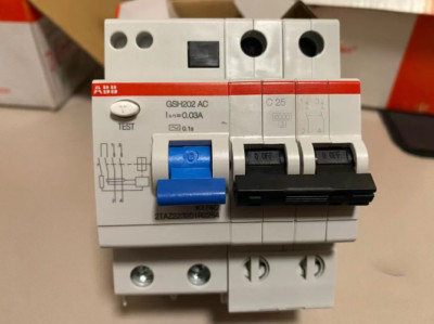 1pcs ABB GSH202 AC-C25/0.03 10174382 Circuit breaker