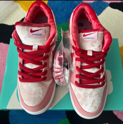 Nike SB Dunk Low StrangeLove Valentines Day 2020 New In Box Size 8M