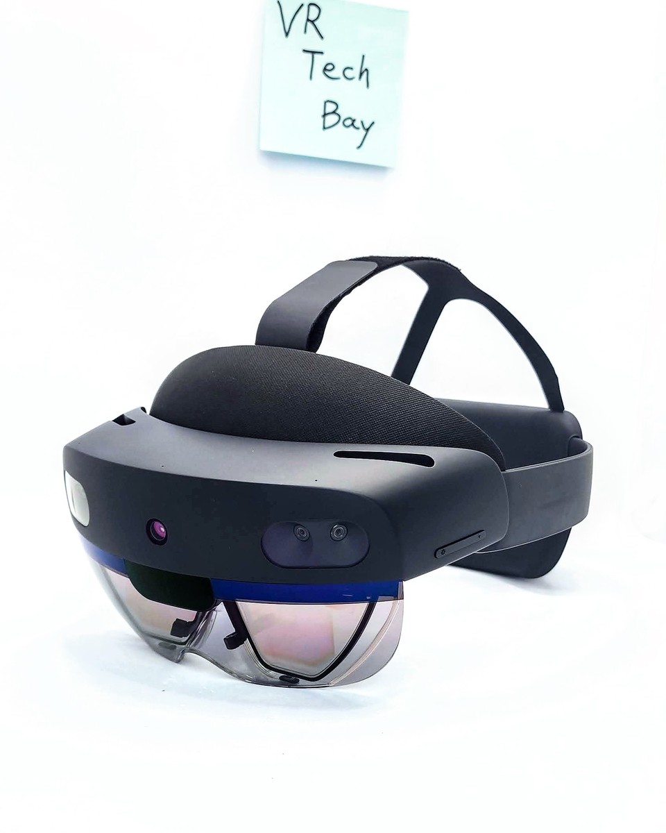 Microsoft Hololens Headset Kit with Genuine Case