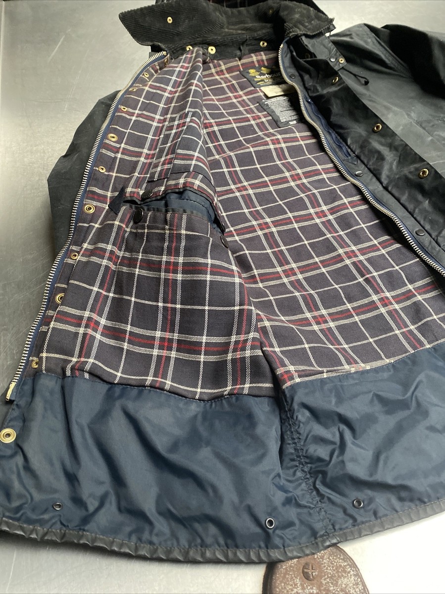 VGC 1993 Barbour Border C38 Mens M (46in Chest) Blue Waxed Jacket