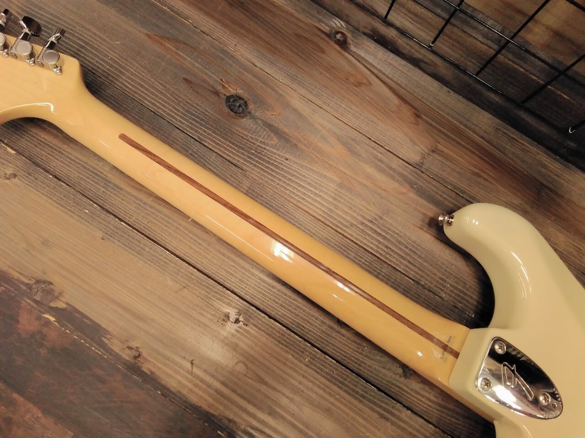 ギター Fender Japan ST72-58US Fender Japan ST72-58US Stratocaster White Crafted in Japan
