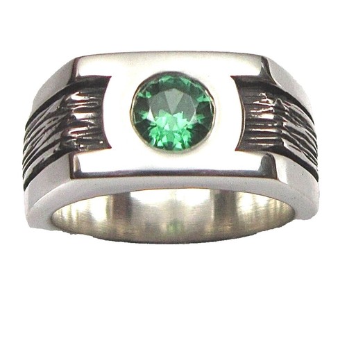 MJG STERLING SILVER GREEN LANTERN RING.10MM BAND. 6MM CZ. STARTS