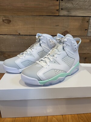 Nike Air Jordan Retro 6 Mint Foam Size 
