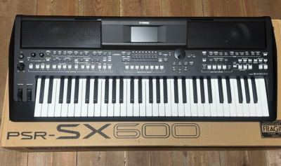 Yamaha PSR-SX600 Digital Keyboard 61-Key Black USED Japan umataRO