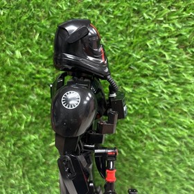 Lego Star Wars 75526 Elite TIE Fighter Pilot | 100% Complete