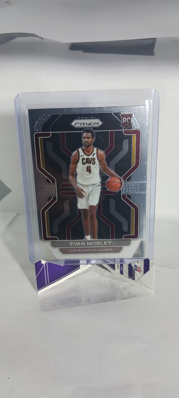 2021-22 Panini Prizm - Evan Mobley #325 (RC)