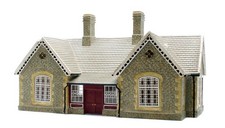HORNBY 'OO' GAUGE R8798 SKALEDALE EAST STATION