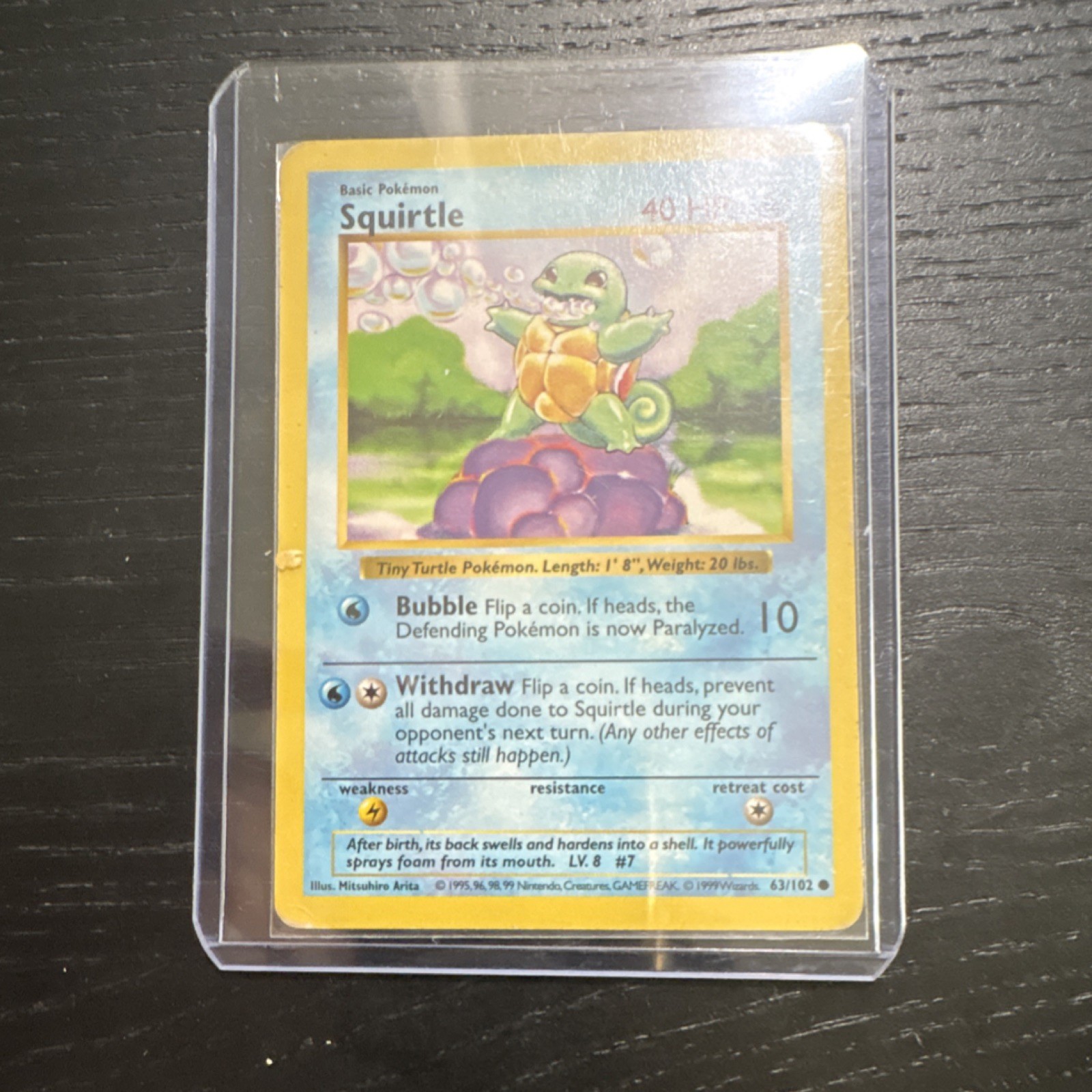 Pokémon TCG Squirtle #63/102 Base Set Regular Common 1999 English Shadowless