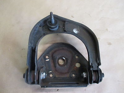 98 99 00 01 02 CAMARO FIREBIRD RIGHT UPPER CONTROL ARM