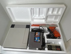 Nintendo NES Action Set Box Controller Gun Duck Hunt/Super Mario Bro Gioco Vintage