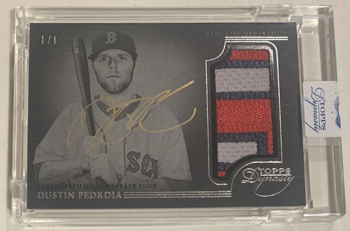 Topps Dustin Pedroia Autographed Baseball Sports Trading Cards