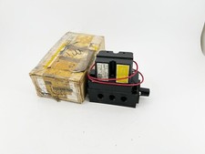 New Parker SS20103701 Solenoid Valve 2 Position 3/8" NPT Slide Ported 110/120VAC