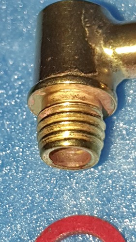 M7 x 1.0mm Kawasaki Petrol Tap Fitting 90° 7mm Elbow MadMopeds UK - Picture 3 of 8