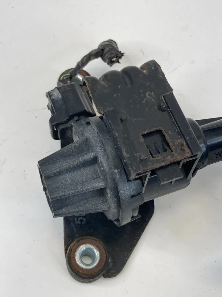 Electroválvula de purga de bote de vapor Ford F-150 2004-2006 5,4 L V8 5L34-9G683-AA Foto 3 de 4