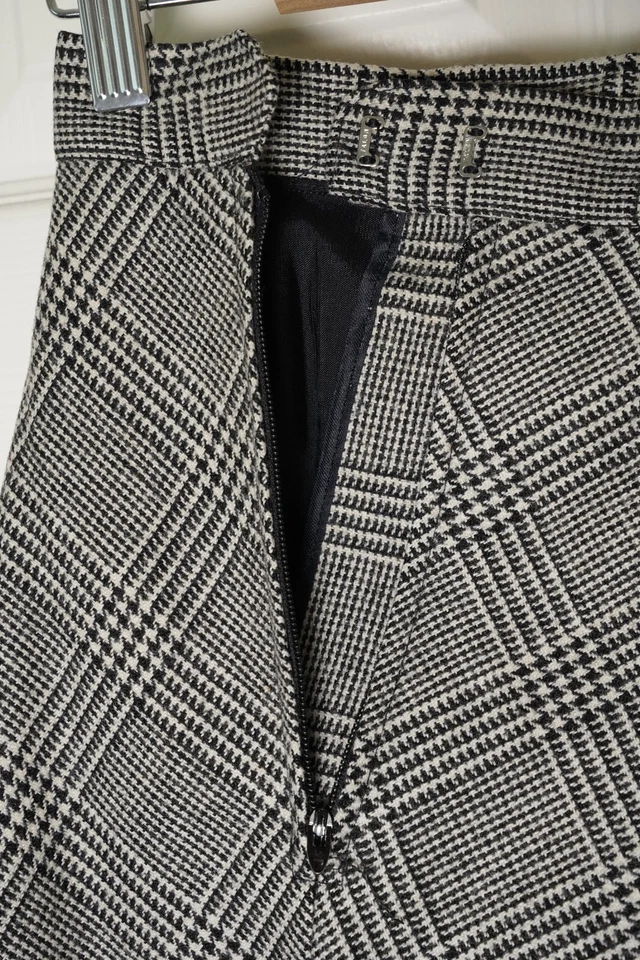 Vintage Evan Picone Wool Skirt 27 Glen Plaid Midi A Line Academia Officewear - Image 3 of 4