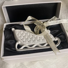 Pandora 2014 Limited Edition Porcelain Sleigh Ornament White Silver Christmas