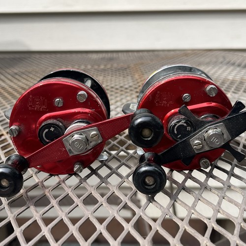 2 rote Abu Garcia Ambassadeur 5000 High Speed Casting Angelrollen funktioniert super