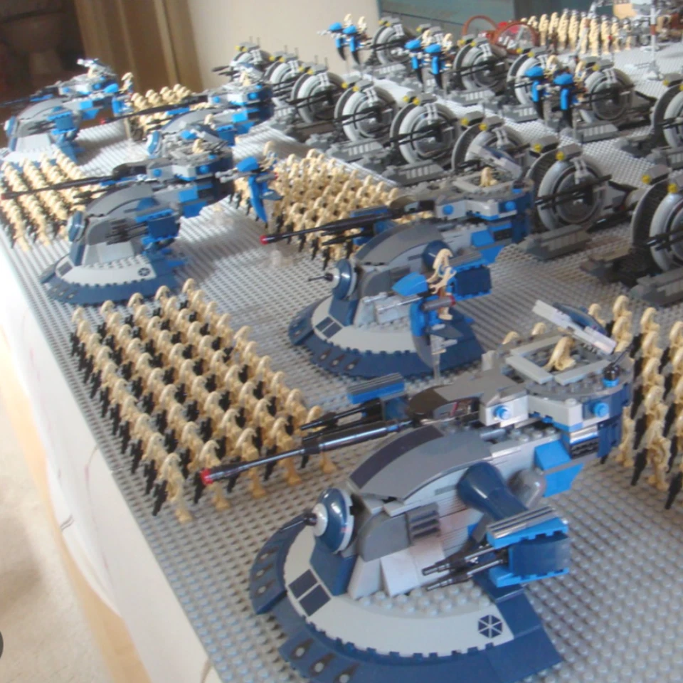 Bulk Lot of 10 Lego Battle Droid Lot Lego Star Wars Super Battle Droid Commander - Image 3 of 4